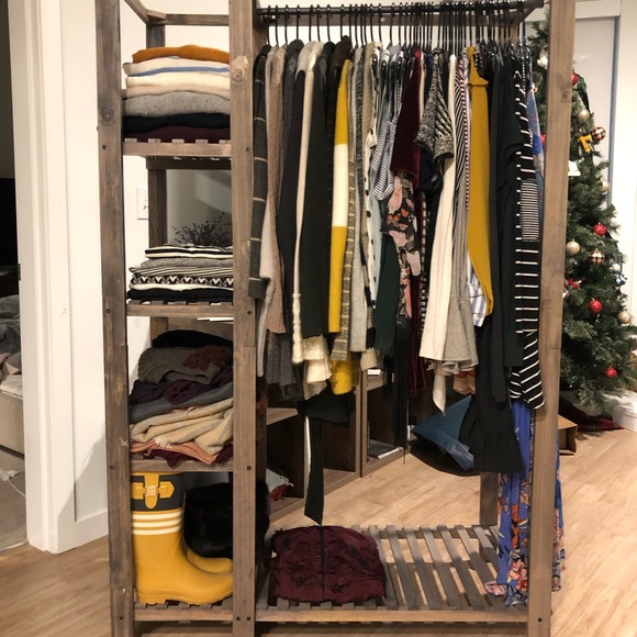 Meet your Posher, Brittany - Picture 2 of 2